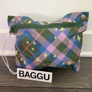 NWT Baggu Small Cloud Carry-on - Green Star Plaid